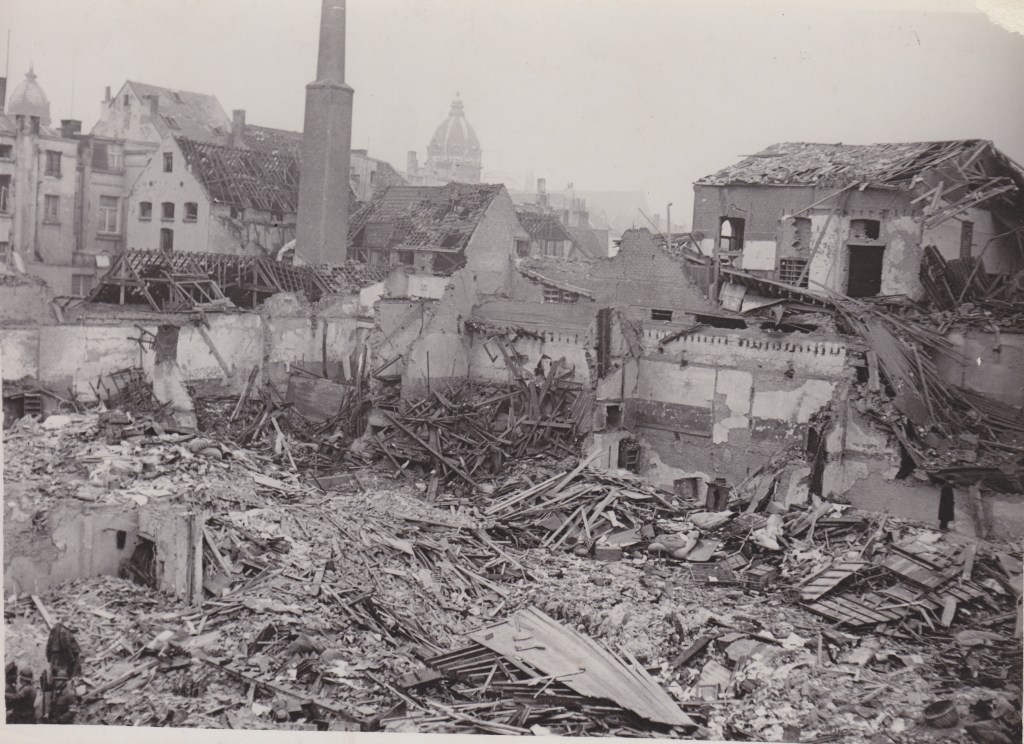 bonte-mantelstraat-amsab