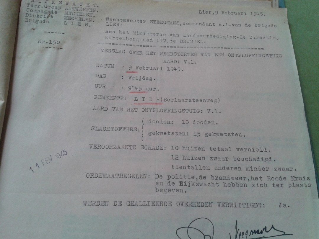 Het officiële, geheime verslag van de inslag (in het Militair Archief van Evere).